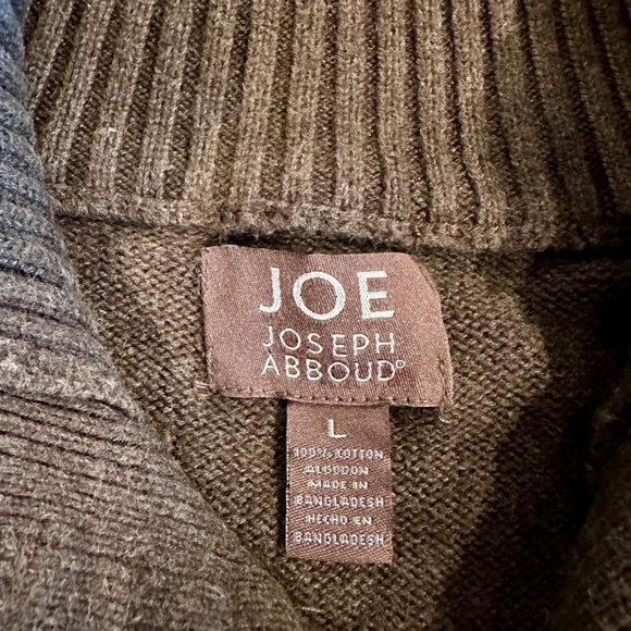 JOSEPH ABBOUD, MENS LONG SLEEVE, GREY HENLEY. MOCK NECK, 4-BUTTON CLOSURE.SIZE L - Picture 4 of 5